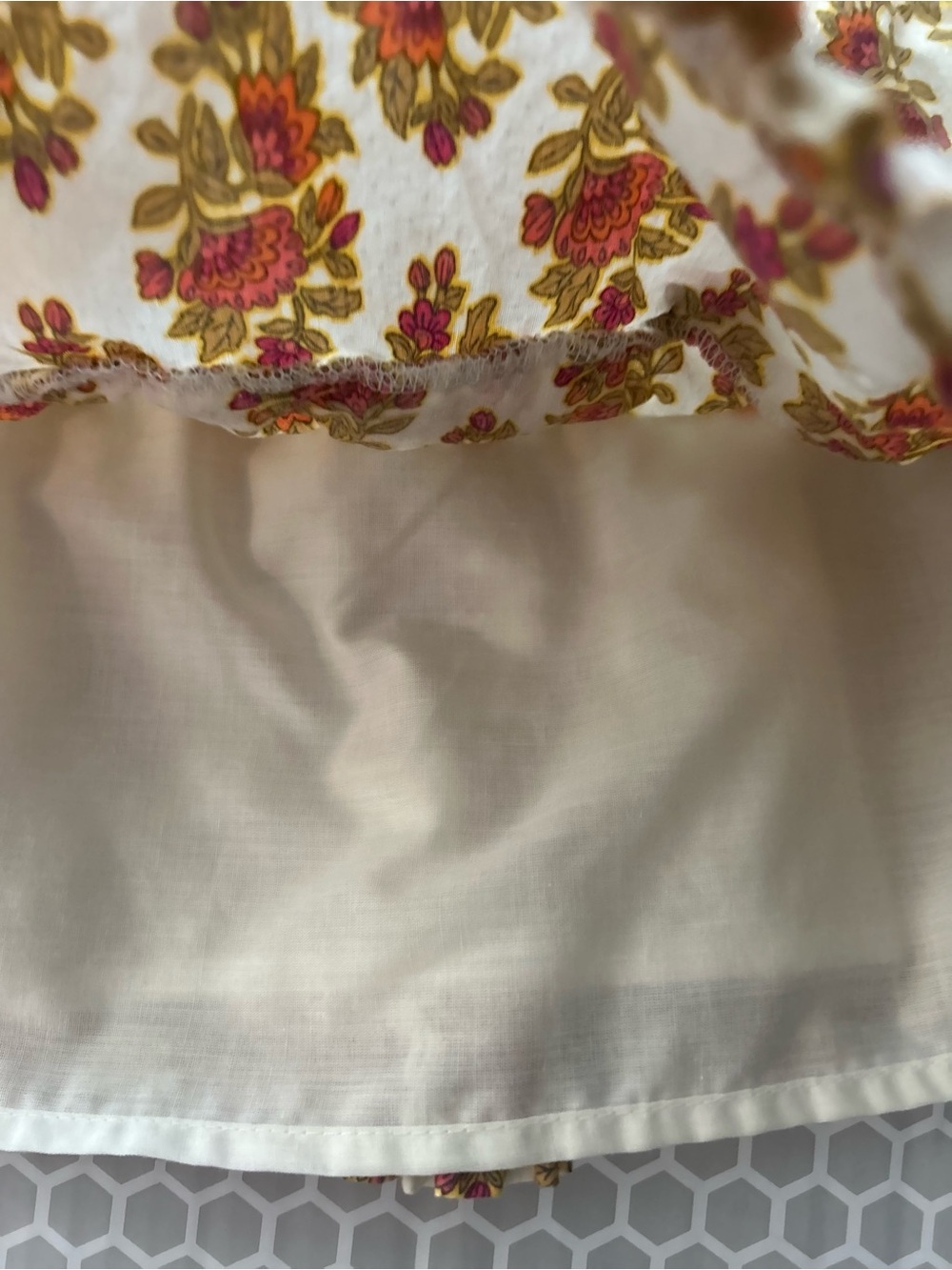 Haute Hippie Girls Cream Floral Sundress with Ruffle Straps Size 5 - Picture 6 of 6